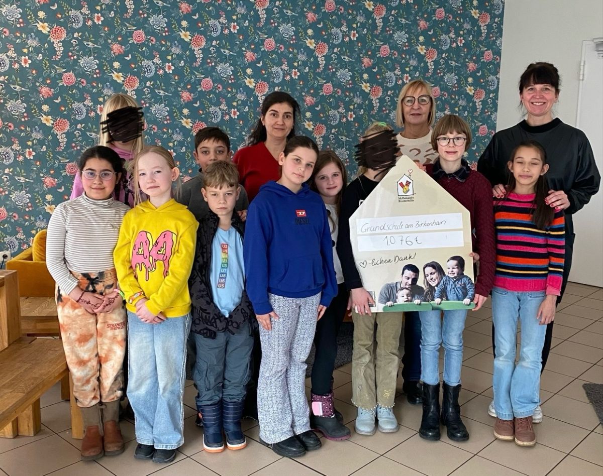 Spendenübergabe an das Ronald McDonald Haus